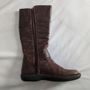 Women's b•ø•c Brown Boots